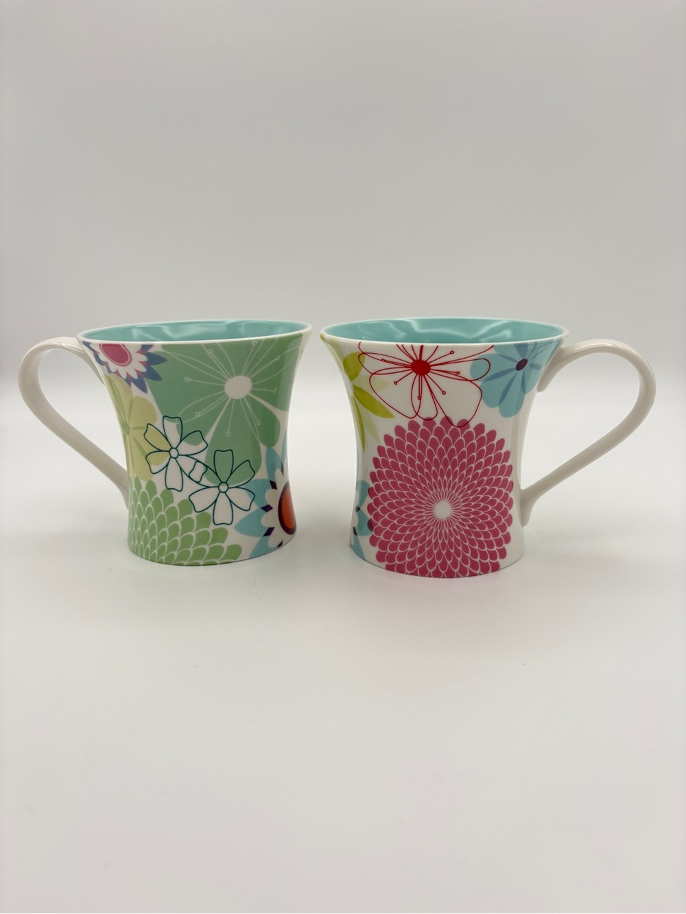 Portmeirion Crazy Daisy Mugs Discontinued Floral Turquoise Set of 2